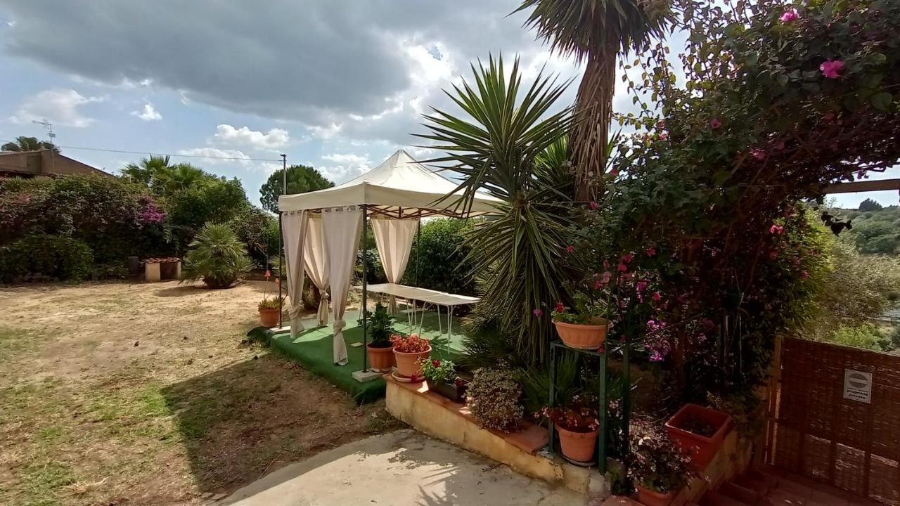 Alla Romana Villa Caltagirone Luaran gambar