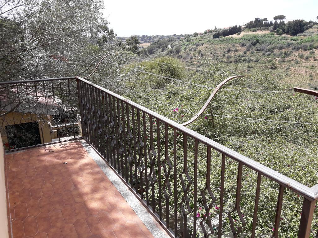 Alla Romana Villa Caltagirone Luaran gambar