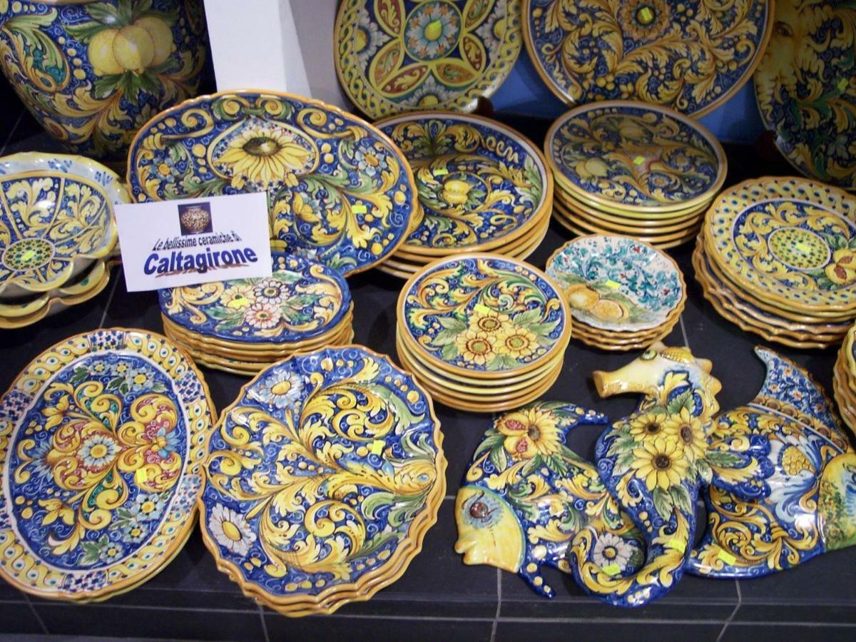 Alla Romana Villa Caltagirone Luaran gambar
